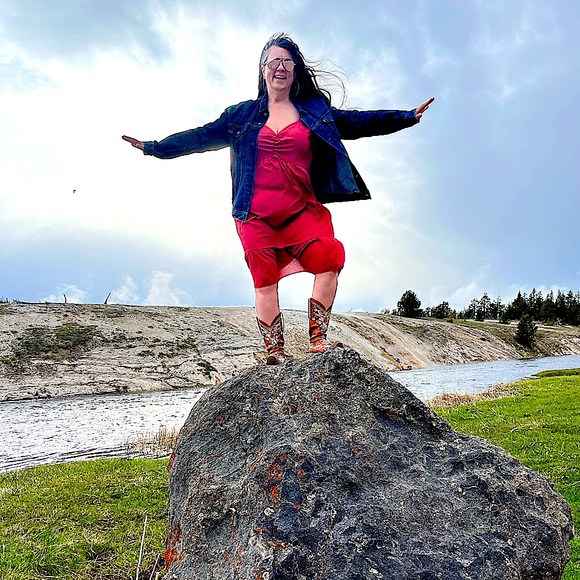 Meet your Posher, Marnie - Picture 3 of 10